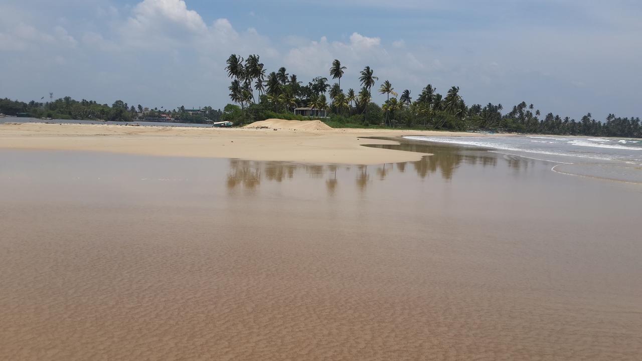 Estuary Hotel Matara Kültér fotó